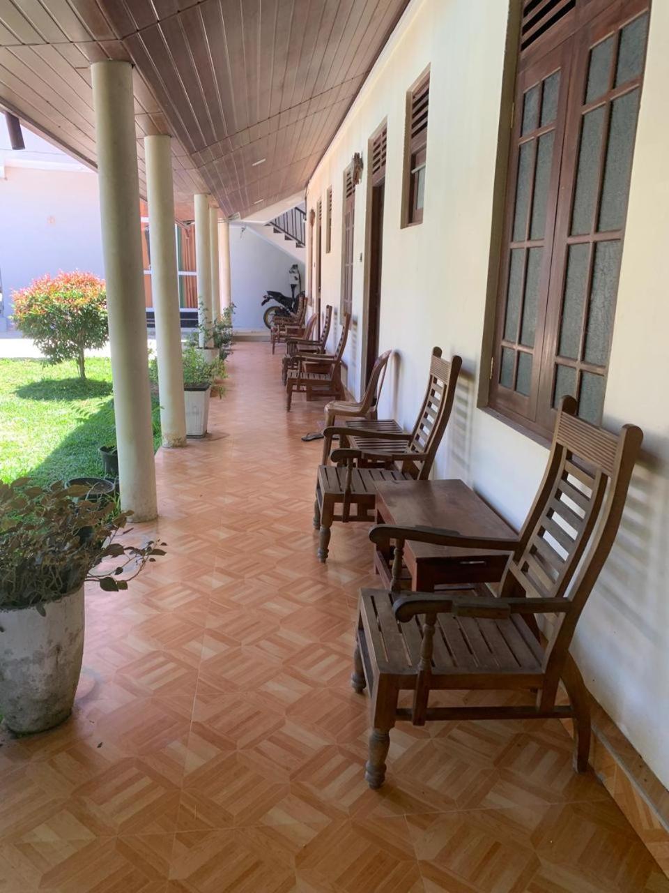 Hotel Malindu Yala Gate à Tissamaharama Extérieur photo